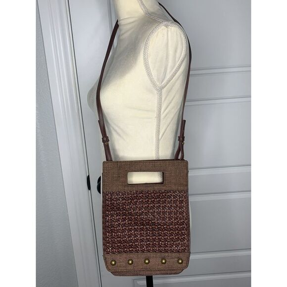 Anthropologie Handbags - Anthropologie Crossbody Bag Womens Brown Woven Adjustable‎ Handle Spacious Beach